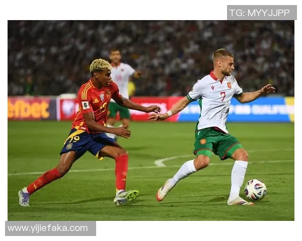 从速度力量技术全面解析世界足球球星的甄选标准与未来趋势 从速度力量技术全面解析世界足球球星的甄选标准与未来趋势